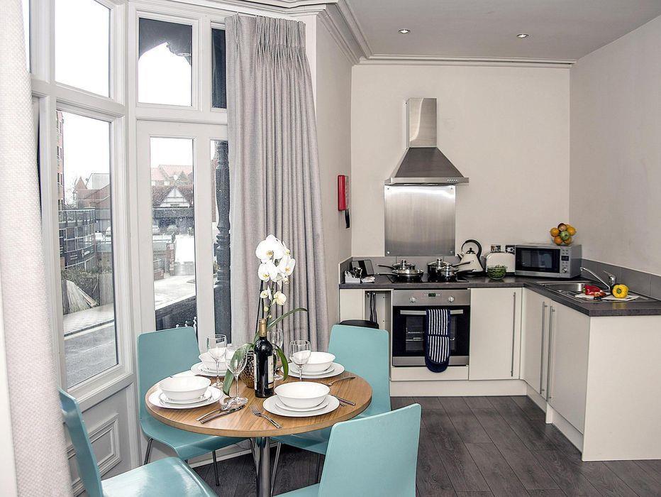 Base Serviced Apartments - City Road Chester Exterior foto