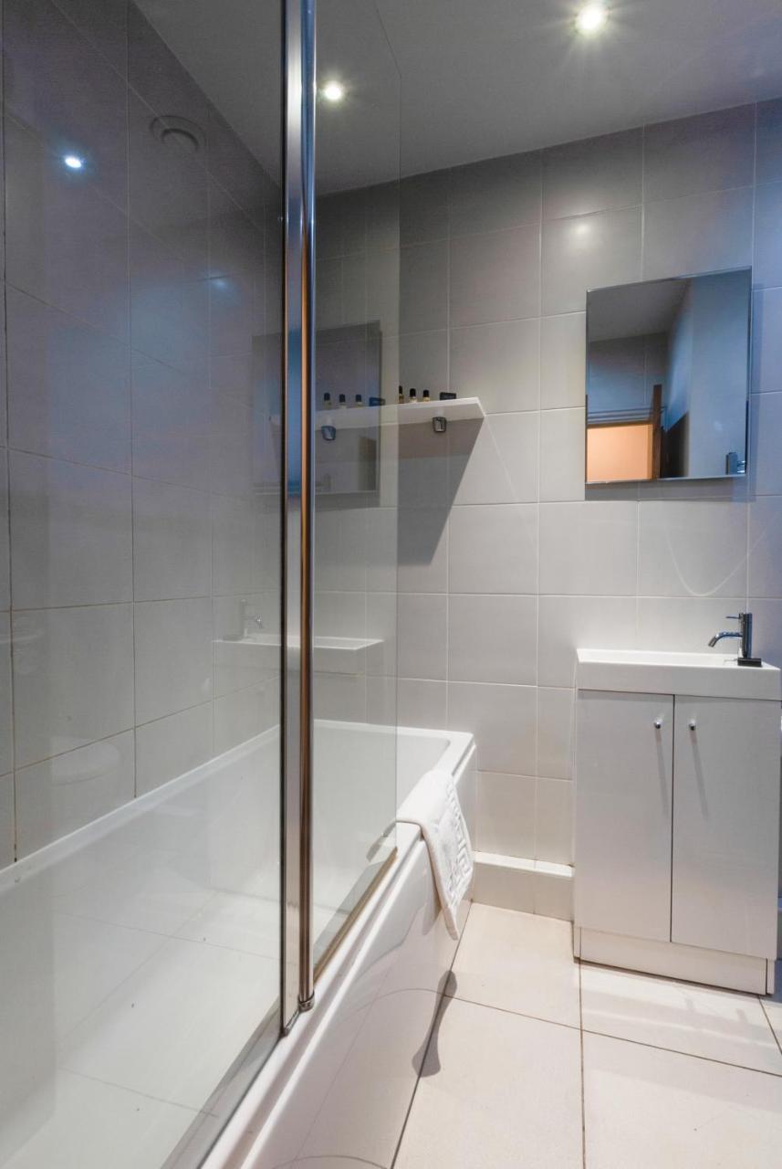 Base Serviced Apartments - City Road Chester Exterior foto