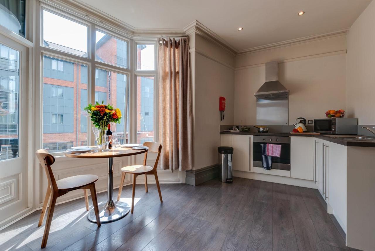 Base Serviced Apartments - City Road Chester Exterior foto
